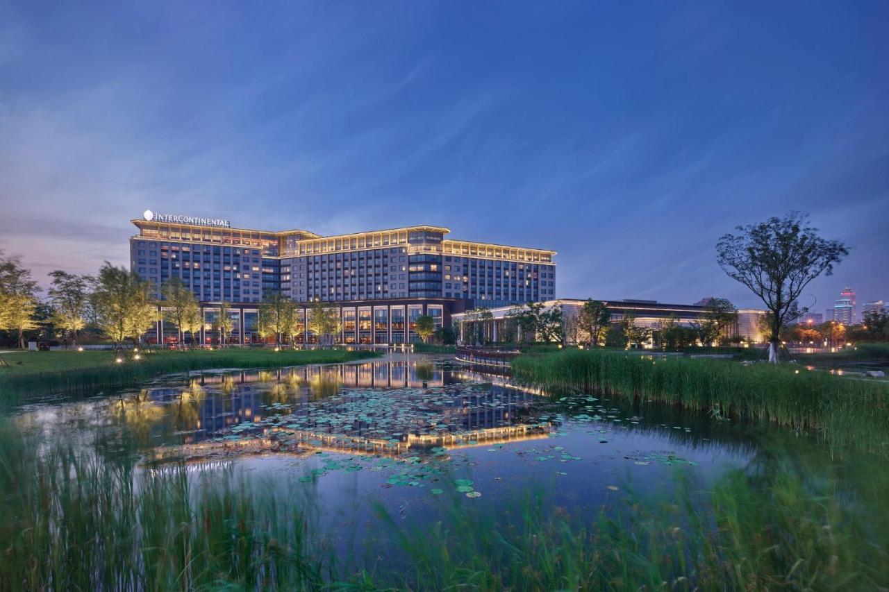 Intercontinental Nantong By Ihg-Best View Of Yangtze Exterior photo