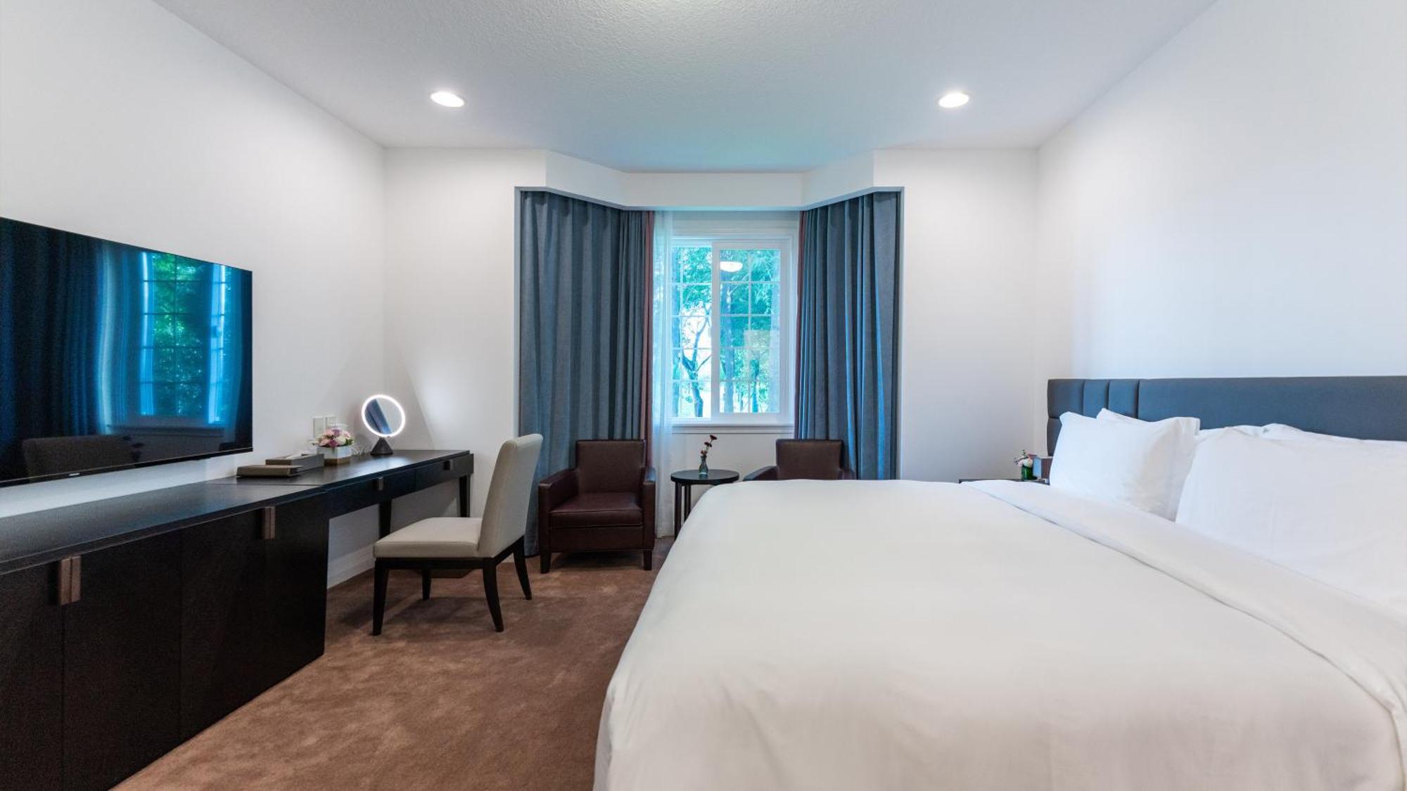 Intercontinental Nantong By Ihg-Best View Of Yangtze Exterior photo