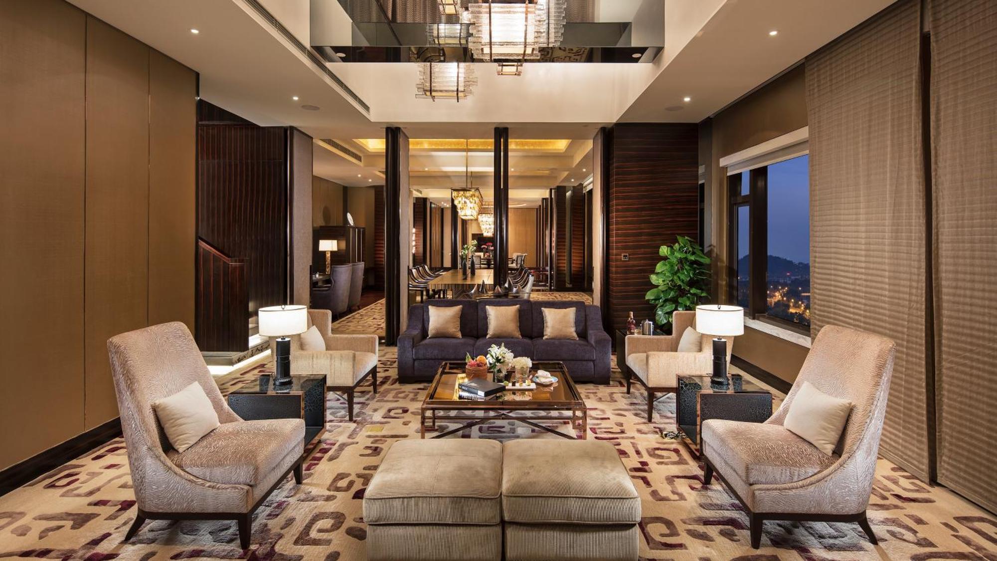 Intercontinental Nantong By Ihg-Best View Of Yangtze Exterior photo
